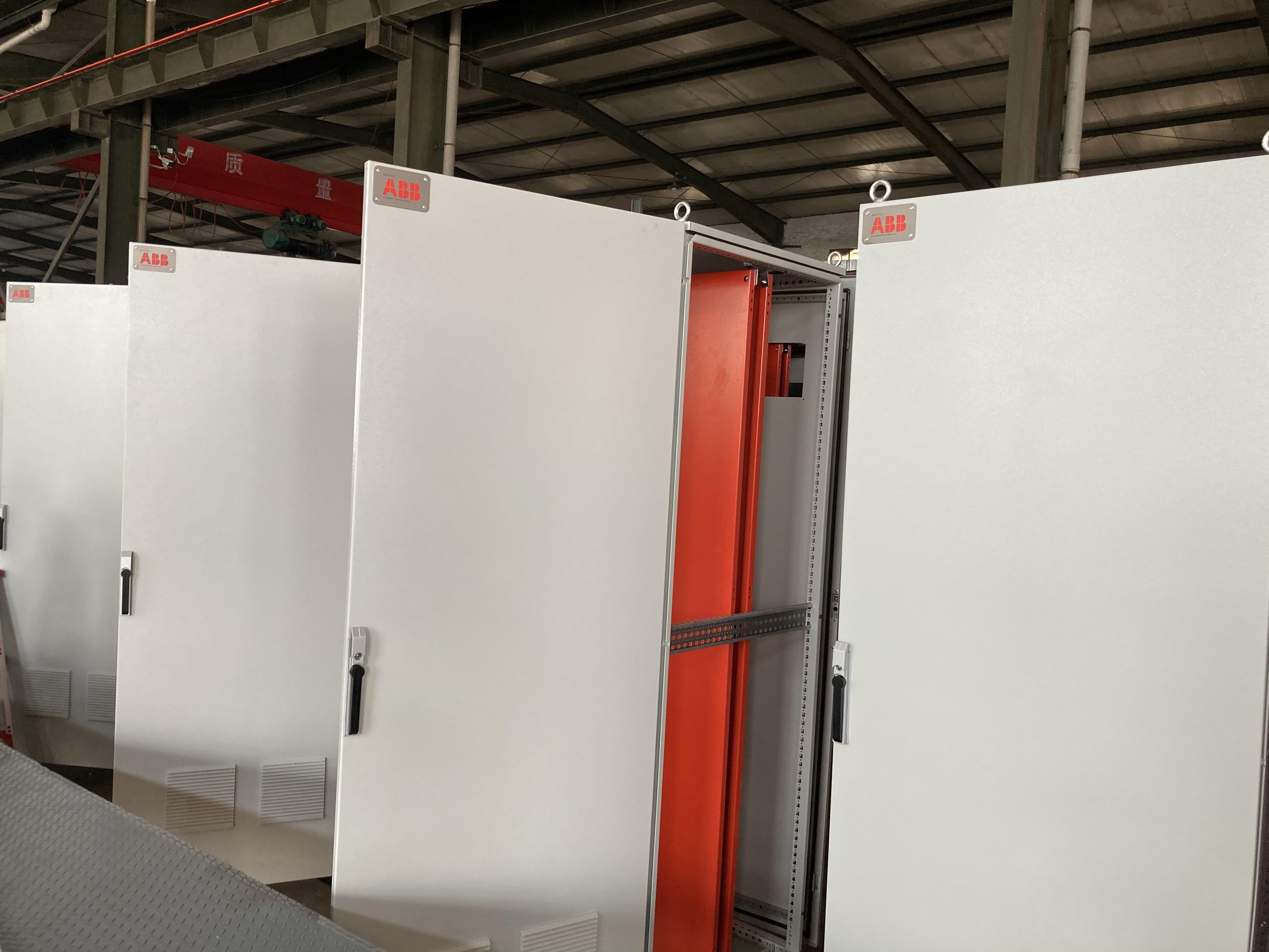 山東機(jī)箱機(jī)柜密封全攻略：門(mén)封條、接口防水與散熱孔設(shè)計(jì)如何保障工業(yè)環(huán)境穩(wěn)定運(yùn)行？